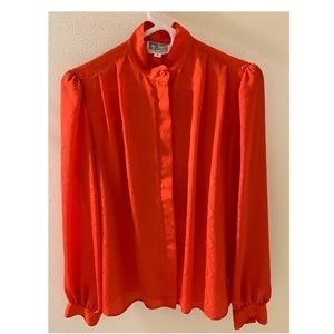 Women’s blouse